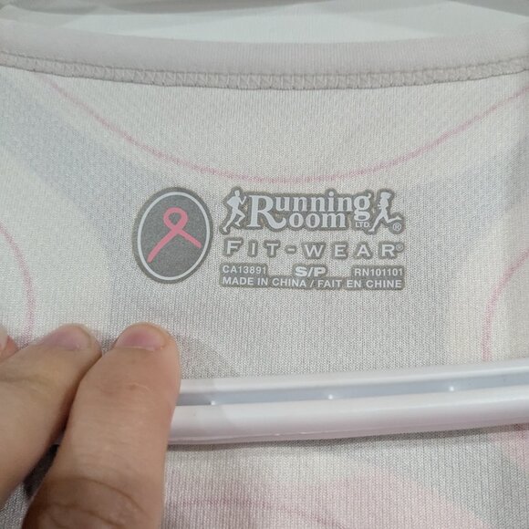 Running Room Pink Ribbon Breast Cancer Dri-Fit Top Pink White Size Small - Picture 3 of 4